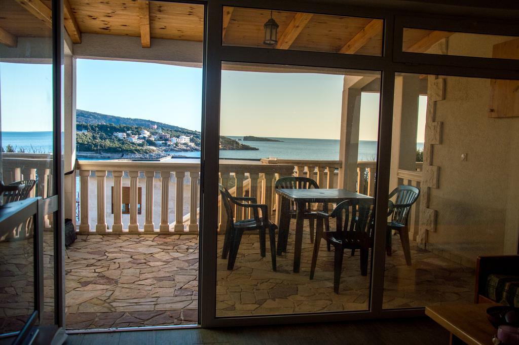 Vila Vujosevic Utjeha Exteriör bild